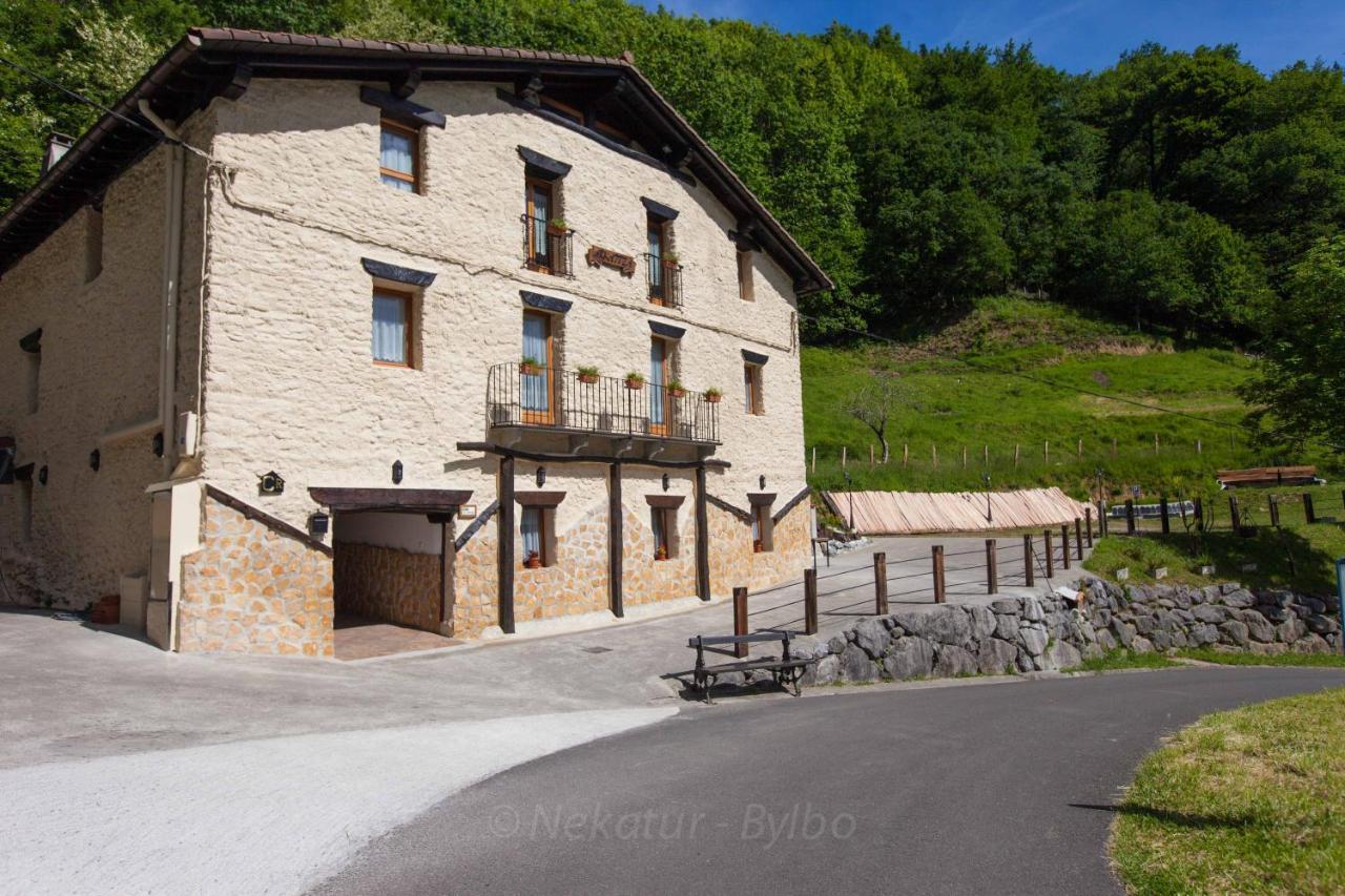 Gasthaus Arkaitza Berrobi Exterior foto